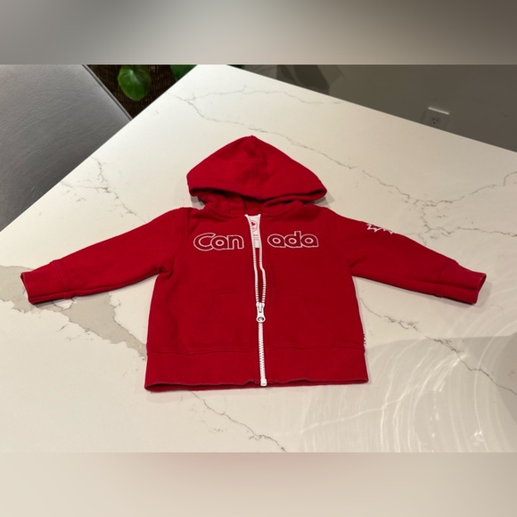 Hudson's Bay Company Other - OLYMPICS TEAM CANADA HUDSON’S BAY 12-18 MONTH INFANT SWEATSHIRT